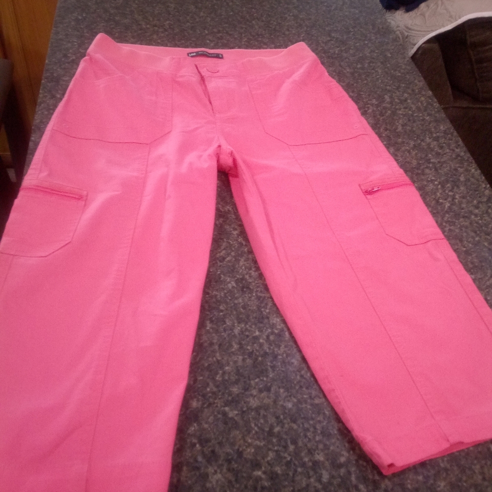Size 4 Lee Capris new